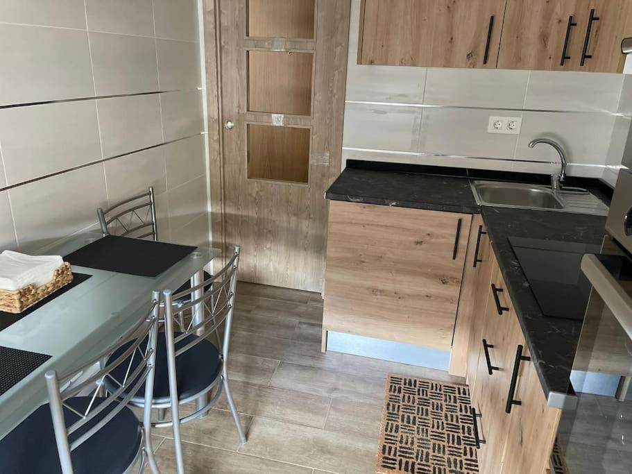 Adoracte 4 Mieres Apartamentos المظهر الخارجي الصورة