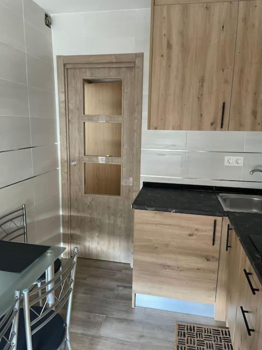 Adoracte 4 Mieres Apartamentos المظهر الخارجي الصورة