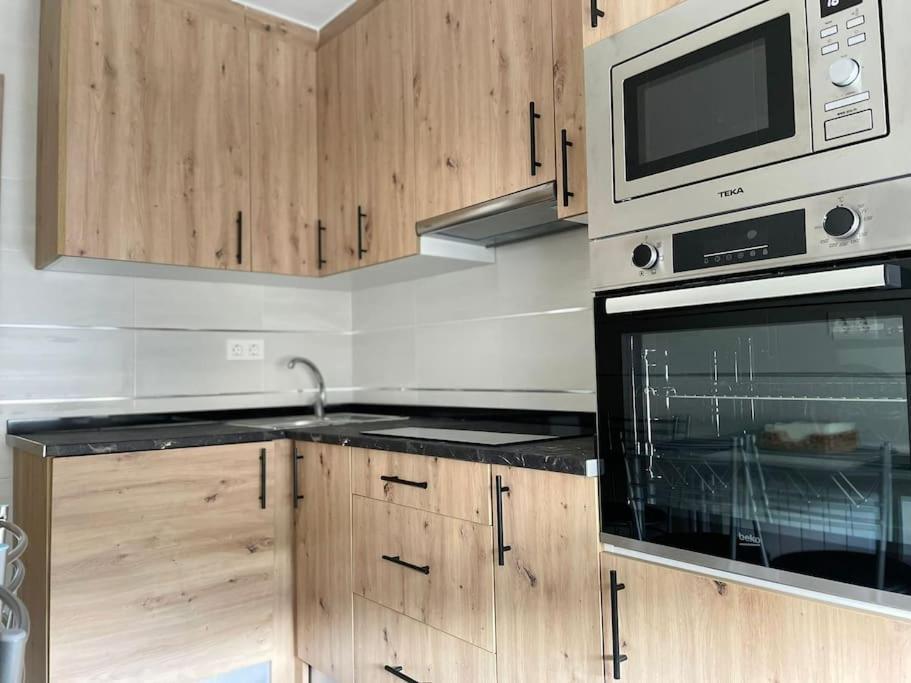 Adoracte 4 Mieres Apartamentos المظهر الخارجي الصورة