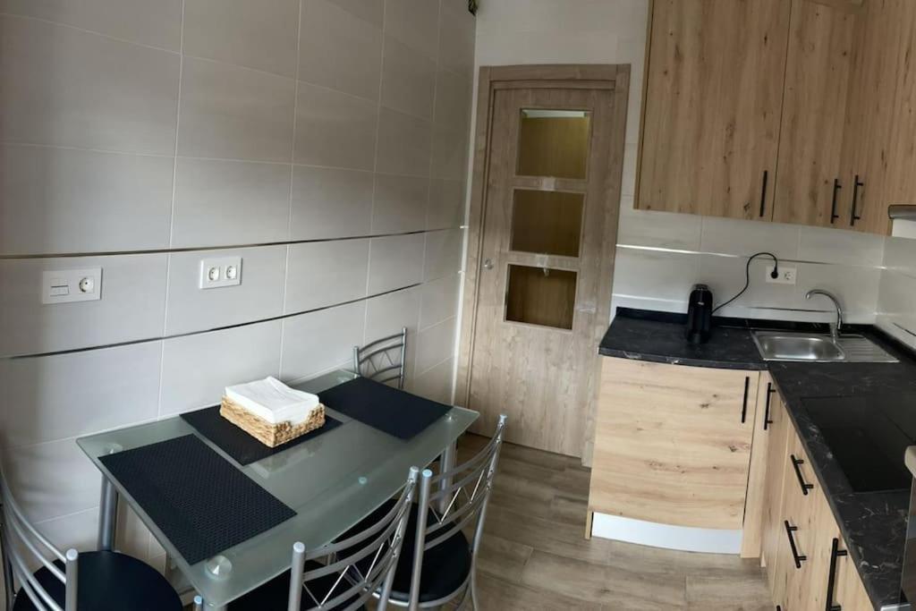 Adoracte 4 Mieres Apartamentos المظهر الخارجي الصورة